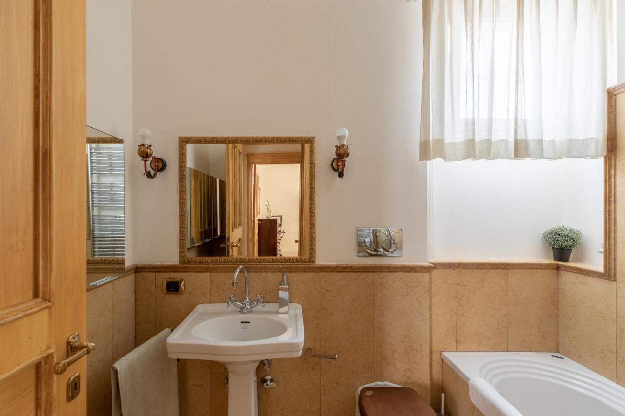 Iflat Elegant And Luxury Apartment Near Pantheon 罗马 外观 照片